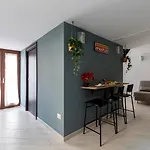 Apartament Hub Station *